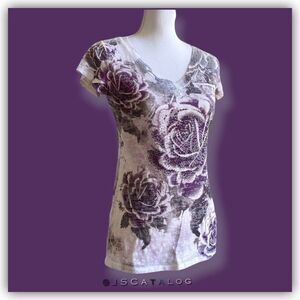 Robin K. Floral V-neck Short Sleeves Floral Studded Tee - LIKE NEW - Size S